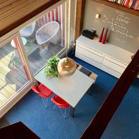 Historische Ferienwohnung Mit Sauna In Lich エクステリア 写真
