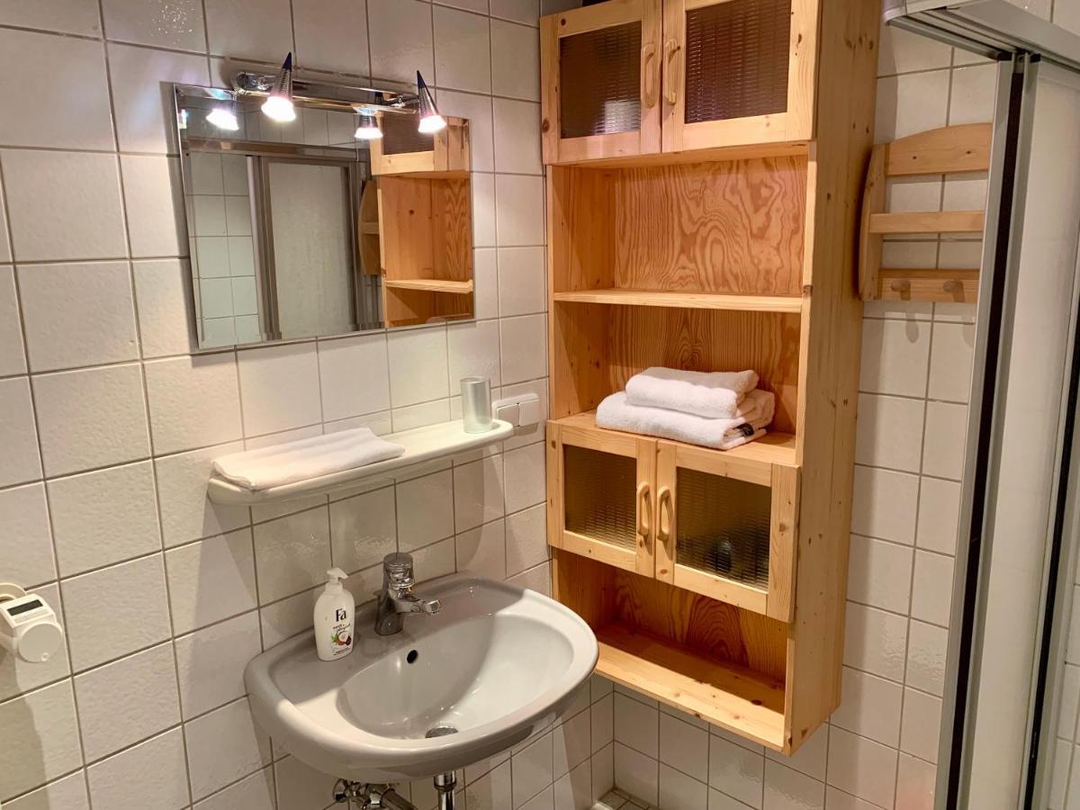 Historische Ferienwohnung Mit Sauna In Lich エクステリア 写真